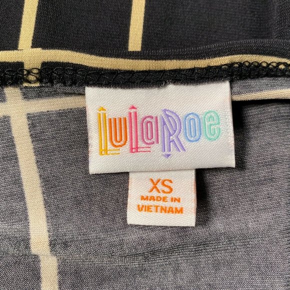 New Lularoe Blouse Extra Small Women's Irma High - Picture 3 of 8